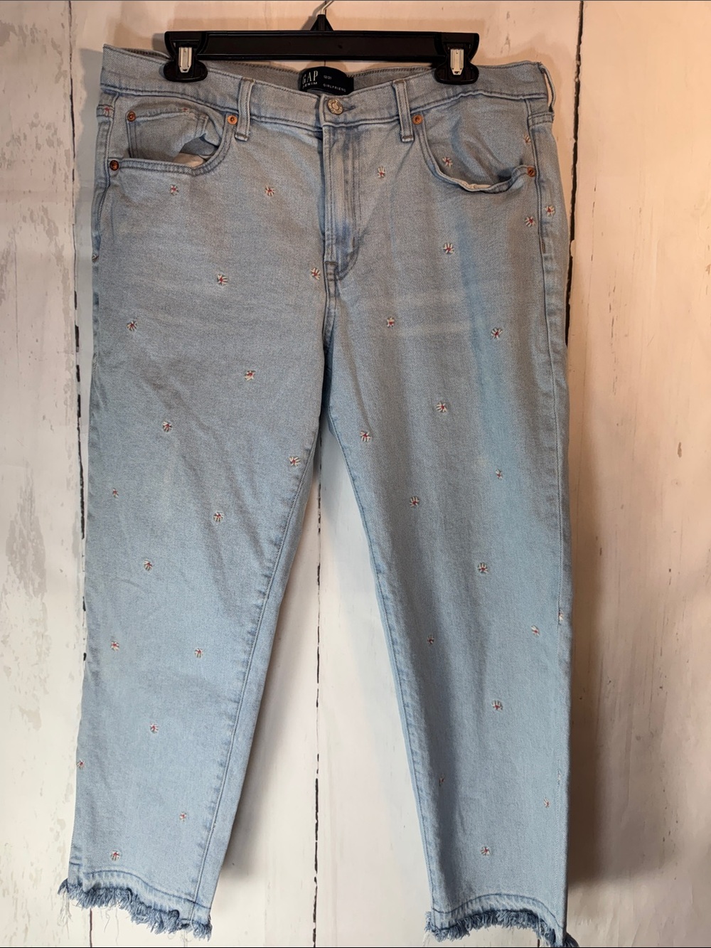 GAP Light Blue Embroidered Cropped Jeans